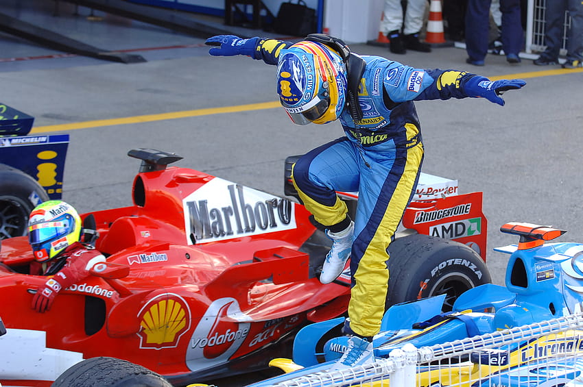 Fernando Alonso Jump สูตรหนึ่งของ Sport Health [3556x2362] สำหรับมือถือและแท็บเล็ตของคุณ วอลล์เปเปอร์ HD