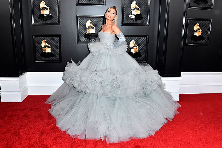 Ariana Grande Wore Giambattista Valli to the 62nd Grammy Awards 2020, cinderella movie 2021 HD wallpaper