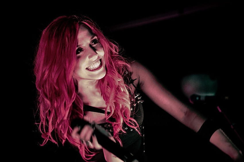 Ariel Bloomer icon for hire HD wallpaper