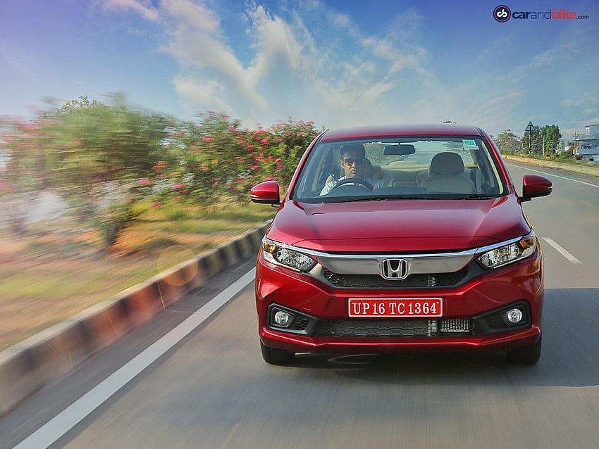 Honda Amaze available with benefits up to ₹31,000 in August | HT Auto
