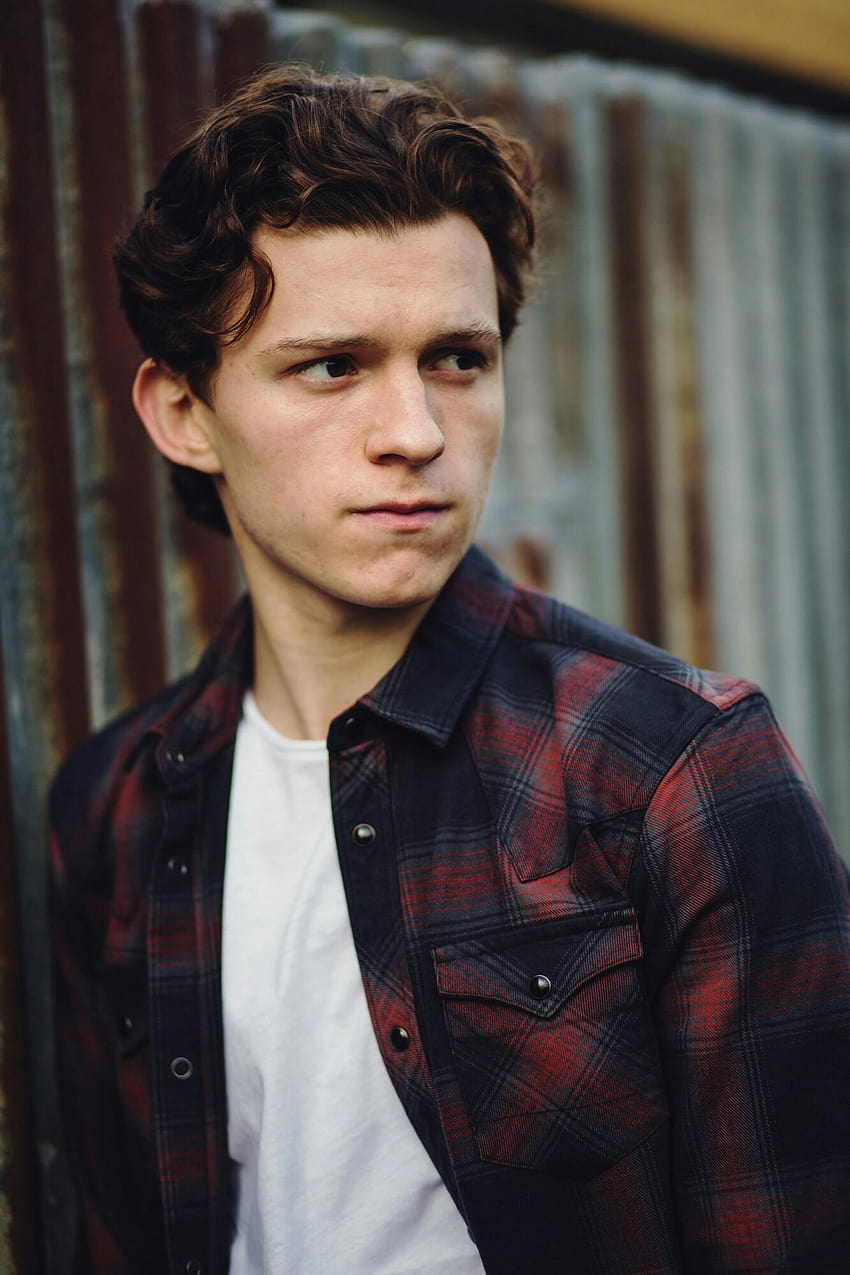 Tom Holland High Quality, tom holland android HD phone wallpaper