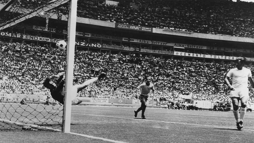 Gordon Banks: Pemenang Piala Dunia yang menggagalkan Pele dengan Save of Wallpaper HD