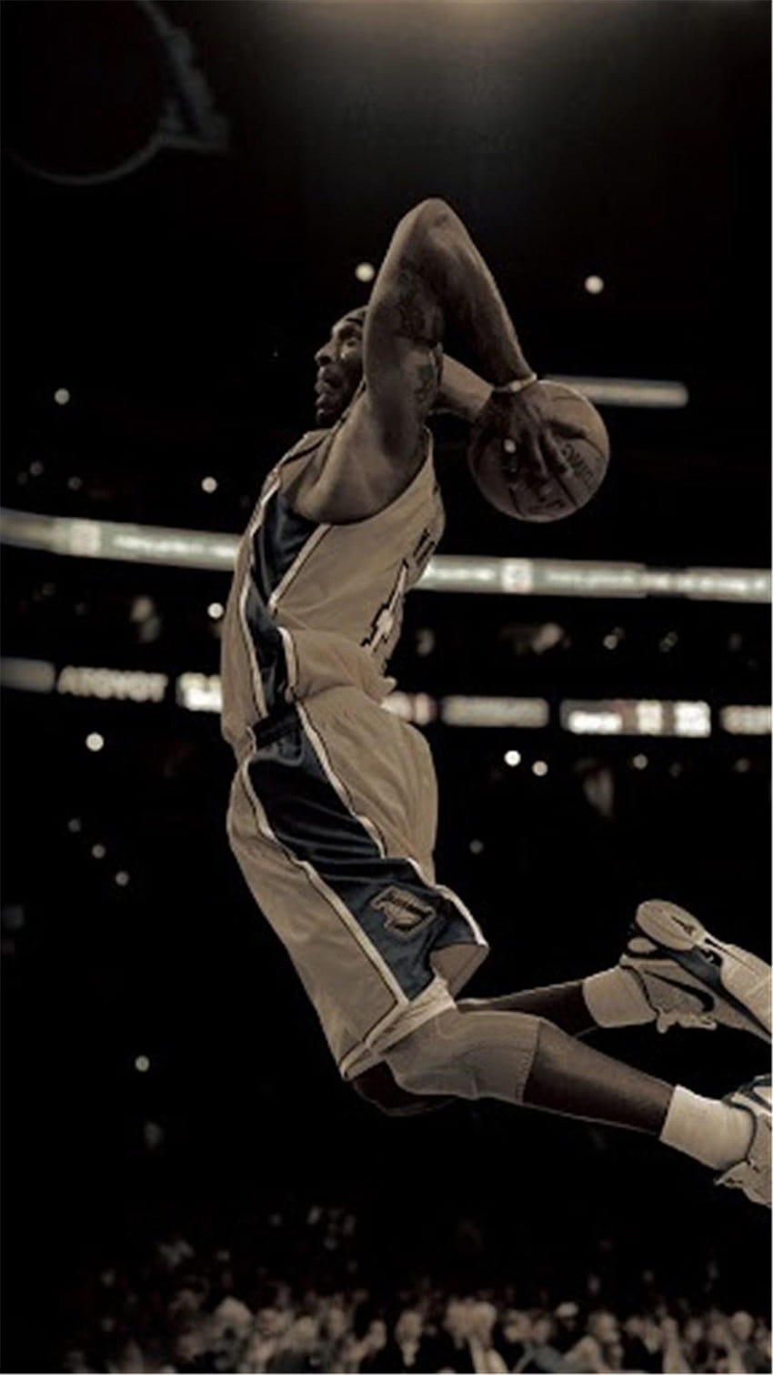 Thể hiện đẳng cấp và sự yêu mến với Bryant, Kobe, cũng như những ngôi sao thể thao của NBA thông qua ấn tượng của iPhone 8 và cả đấu trường thể thao. Tìm hiểu những Bryant Kobe NBA Sports Super Star Arena iPhone 8 Wallpaper để cảm nhận sự đẳng cấp này.