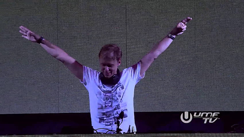 Armin van Buuren live beim Ultra Music Festival Europe 2015, Armin van Buuren 2018 HD-Hintergrundbild