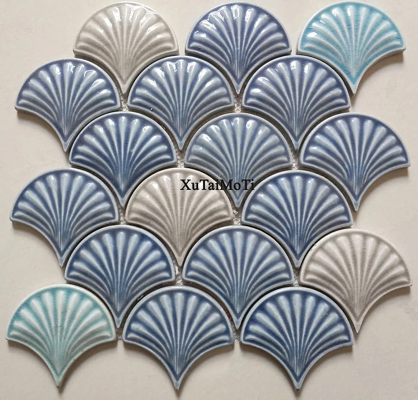 Heiße blaue Fischschuppen-Keramikmosaikfliesen für die Küche, Badezimmer, Pool, Wandfliesen, Duschventilator, Porzellandekoration HD-Hintergrundbild