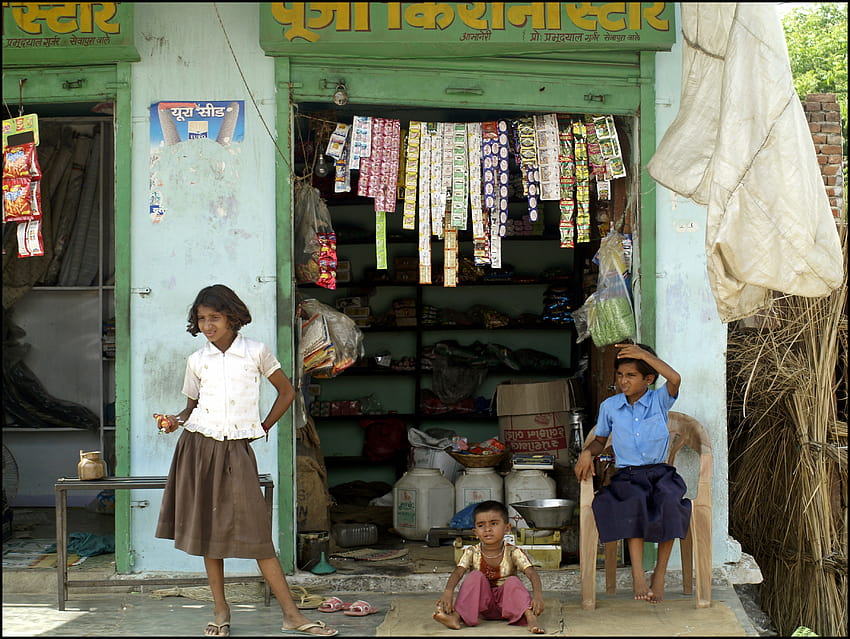 : ulica, rodzina, chłopak, ludzie, Indie, dziewczyna, dzieci, sklep, dziecko, wioska, Indianin, biznes, sklep spożywczy, Jaipur, Rajasthan, Maios, sklep spożywczy w indyjskiej wiosce 3668x2756 Tapeta HD