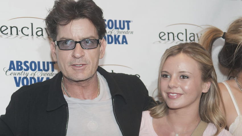 Bree Olson Reacts to Charlie Sheen's HIV Diagnosis: 'He's a Monster, bree olson full HD wallpaper