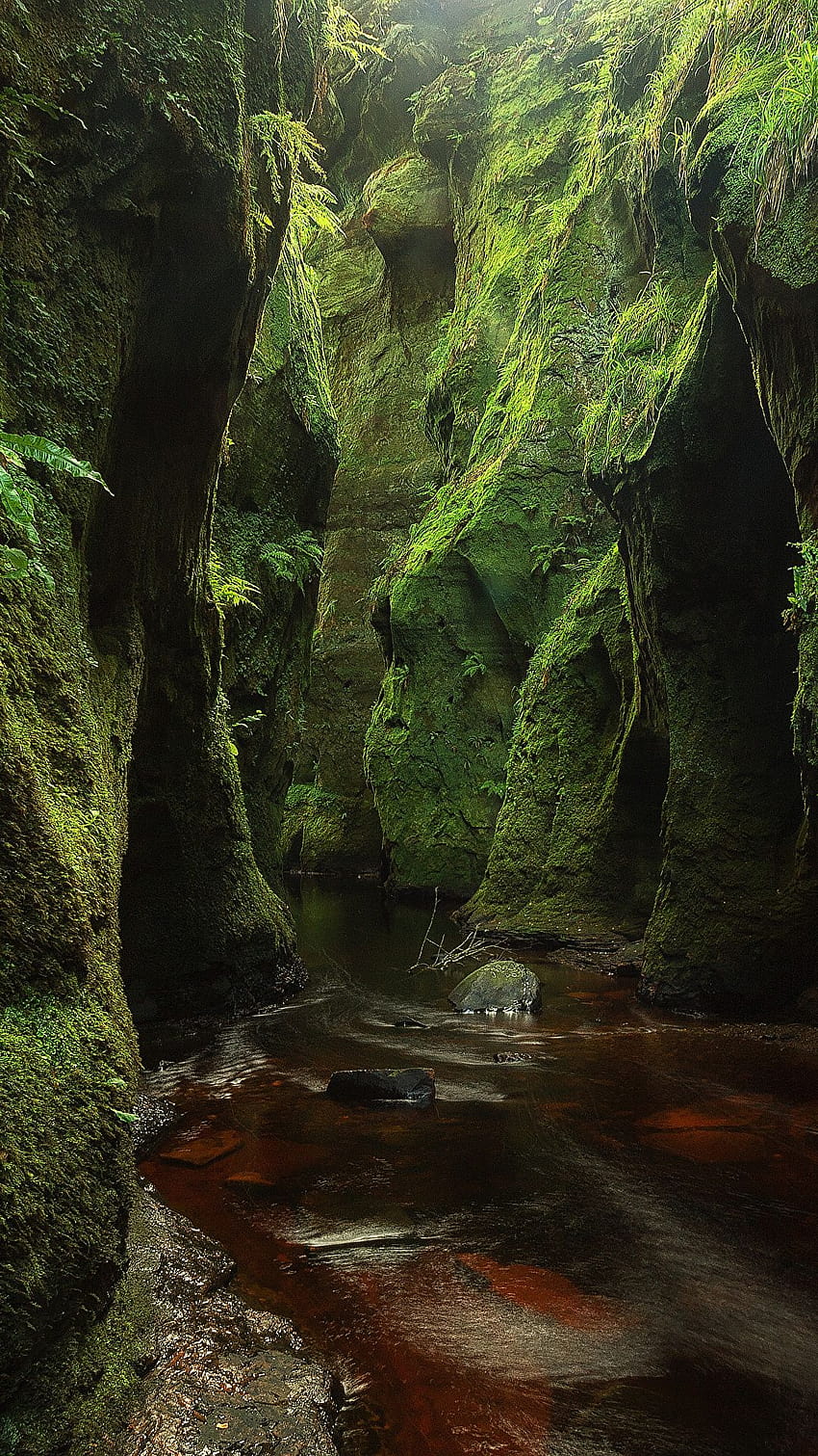 Scotland Finnich Glen Crag caves Nature Streams 1080x1920, scotland phone HD phone wallpaper