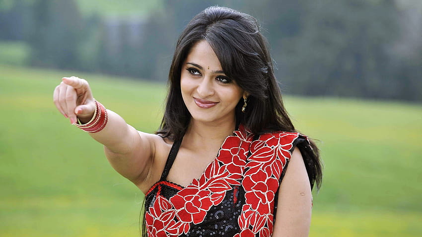 Anushka Shetty Actress 18479, anushka shetty close up HD wallpaper