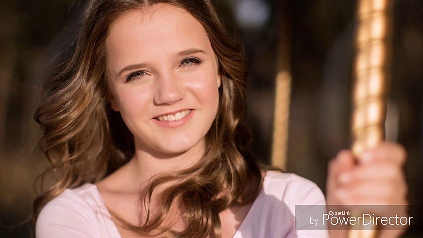 Amira Willighagen Hd Wallpaper Pxfuel