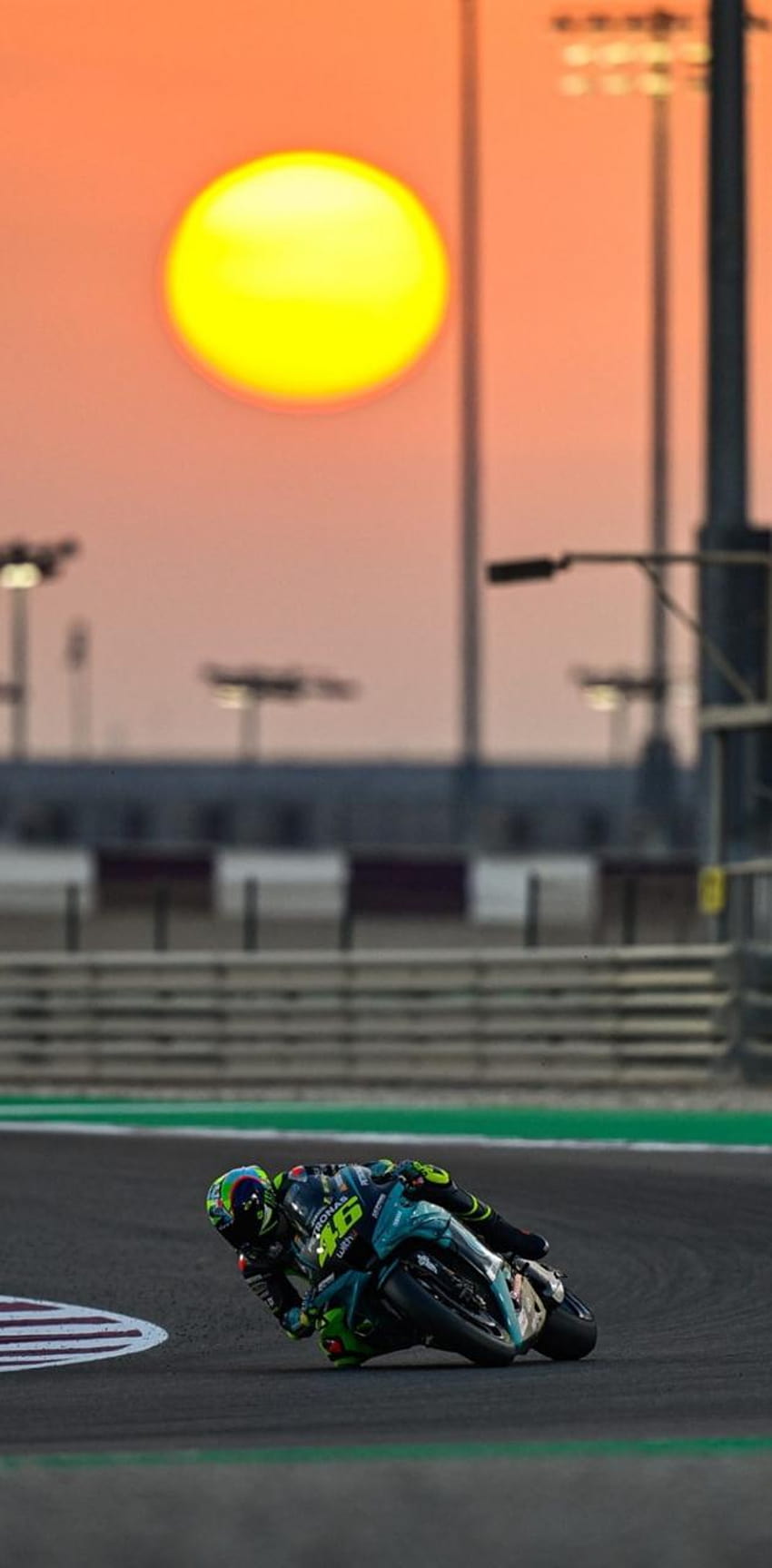 Valentino Rossi 2021 by Franga117, motogp rossi 2021 HD phone wallpaper ...