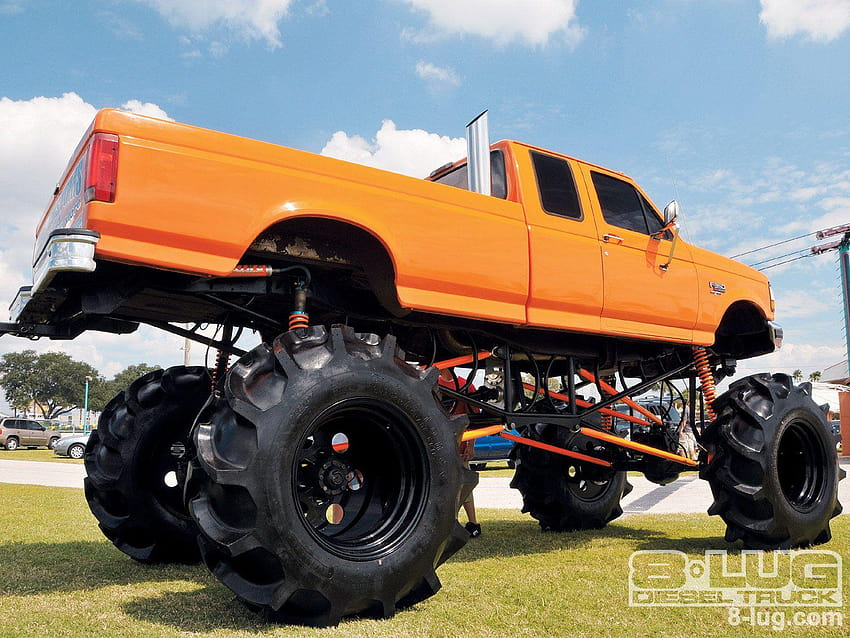 Lifted Chevy Trucks . Chevy Silverado Front Right View, mud truck HD wallpaper