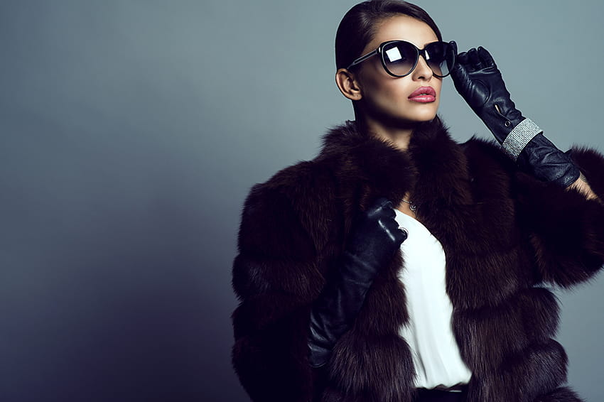 Brown haired Fur coat Glove Girls eyeglasses Colored, leather coat HD wallpaper