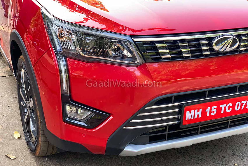 Explorez Mahindra XUV300 SUV dans notre galerie Fond d'écran HD
