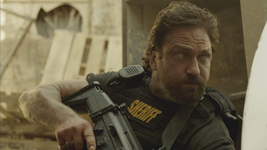 Gerard Butler stars in the clever crime noir 'Den of Thieves' HD wallpaper