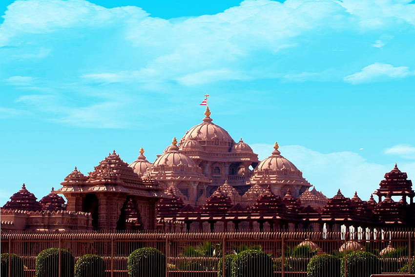 Swaminarayan Akshardham in Neu-Delhi ist ein Mandir – ein Wohnort Gottes, ein hinduistisches Gotteshaus und ein spiritueller und kultureller Campus, der Hingabe, Lernen und Harmonie gewidmet ist. : Hinduismus HD-Hintergrundbild