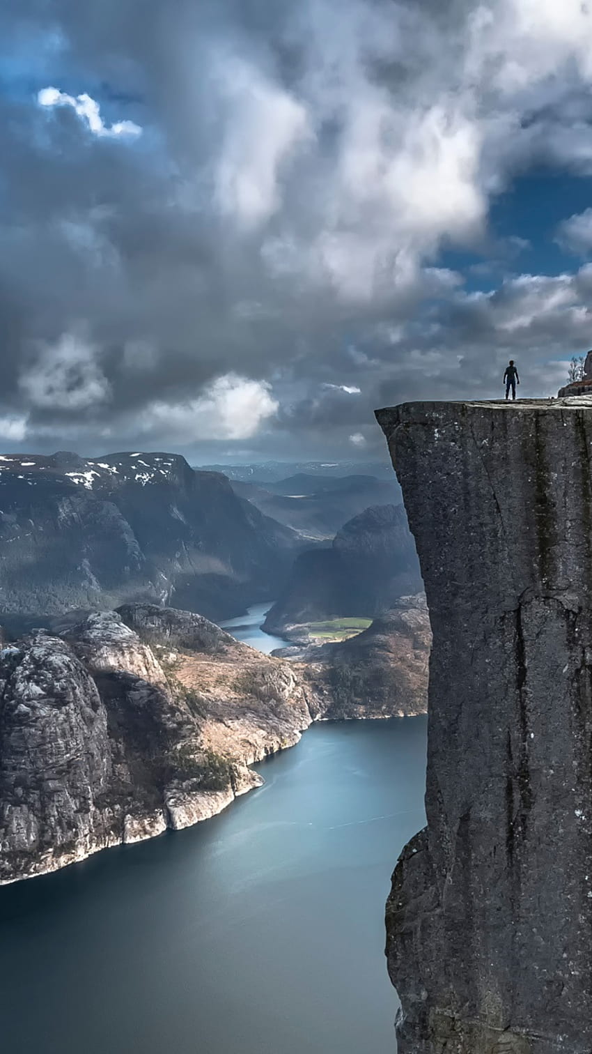 Preikestolen, Norvegia, pulpito roccia, scogliera iPhone X 8,7,6,5,4,3GS Sfondo del telefono HD