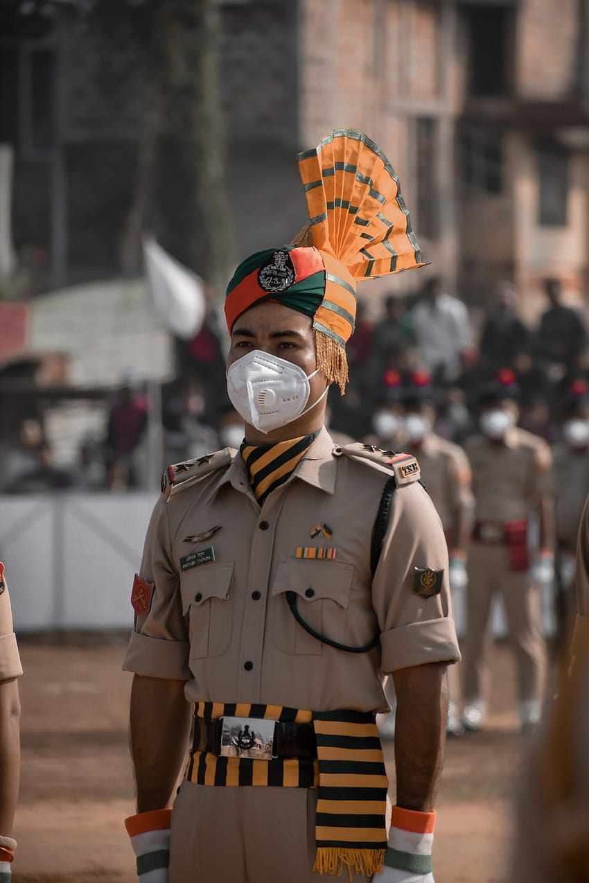 100 indyjska policja, indyjski policjant Tapeta na telefon HD