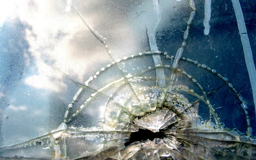 Bullet Hole HD wallpaper