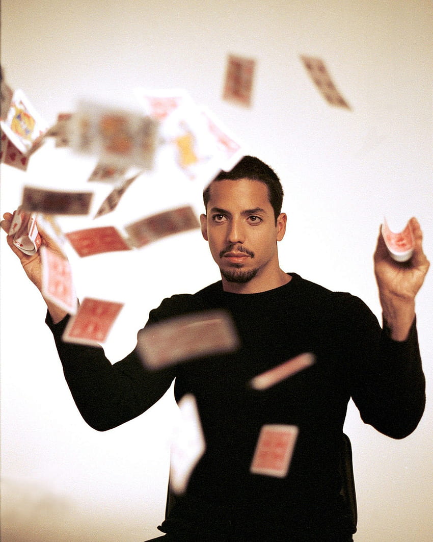 Magician David Blaine: Why he broke with his fiancee? Know His Net Worth, Age, Book HD phone wallpaper