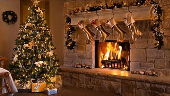 Làn khói lửa từ lò sưởi ấm áp và bóng đèn lung linh phản chiếu trên HD wallpapers tạo nên khung cảnh lãng mạn, đầy mê hoặc. Hãy nhấn play và thưởng thức âm thanh và hình ảnh ngập tràn không khí Giáng Sinh.