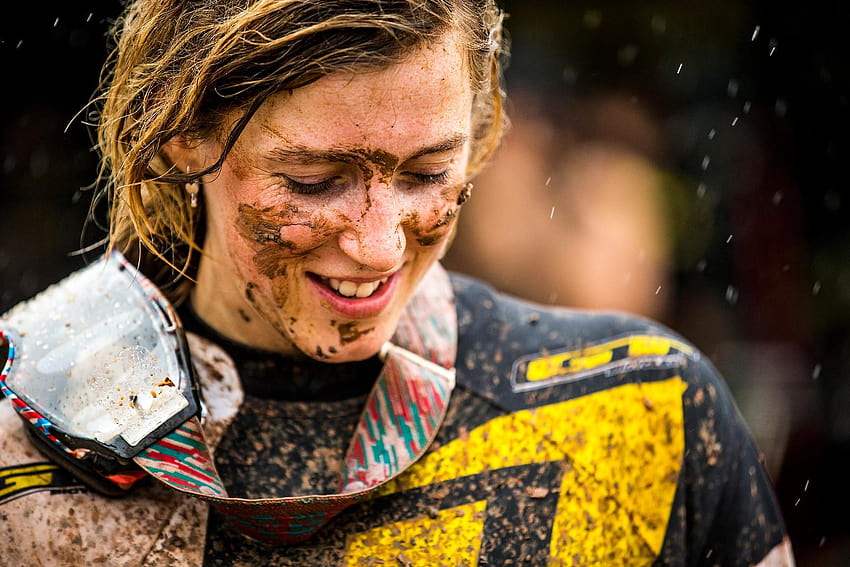 Wyniki finałów Pucharu Świata w Downhillu w Cairns, Rachel Matthews Tapeta HD