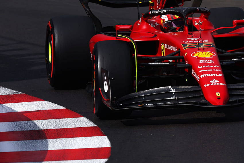 Carlos Sainz ist der Meinung, dass P2 beim Formel-1-GP von Monaco 2022 „eine gute Startposition“ ist, um eine „ziemlich gute Chance“ auf den Sieg zu haben, Formel 1 2022 Carlos Sainz HD-Hintergrundbild
