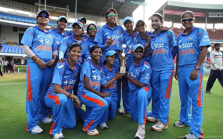 Indian Cricket Team And Backgrounds, donne che giocano a cricket Sfondo HD