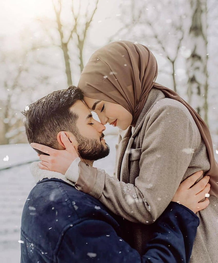Muslim Couple Images – Exquisite Collection of Stunning Muslim Couple Images in Full 4K