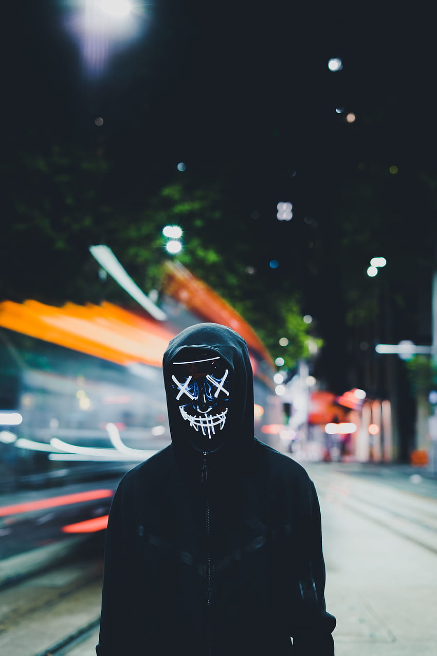 Osoby w masce, neonowa maska, czarna bluza z kapturem, anonimowa, graficzna, neonowa maska ​​hakera Tapeta na telefon HD