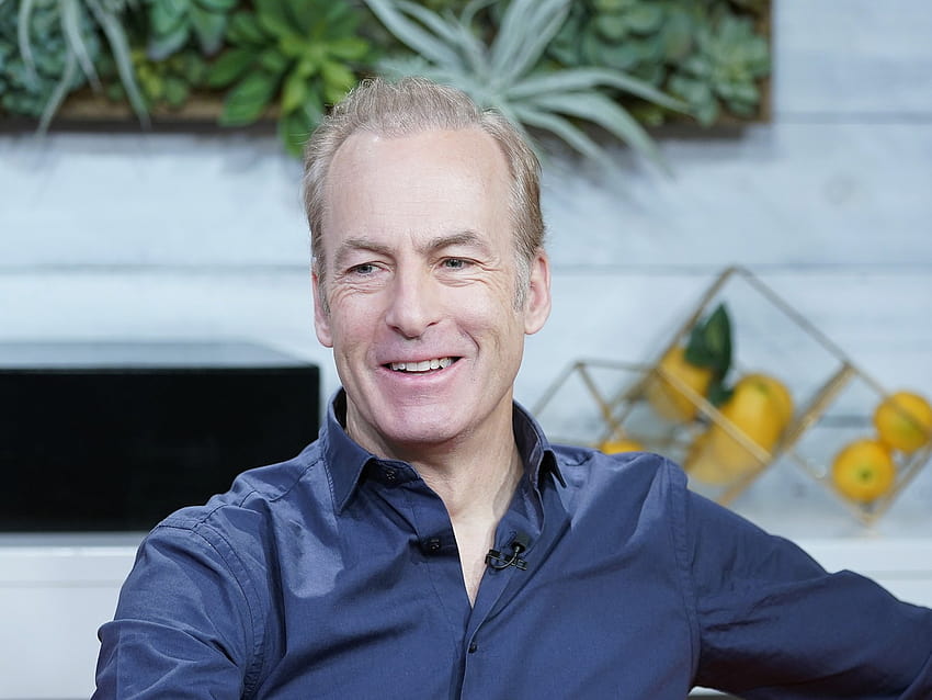 Bob Odenkirk, 'Better Call Saul' Star, Receives Outpouring of Support After Collapse Reports HD wallpaper