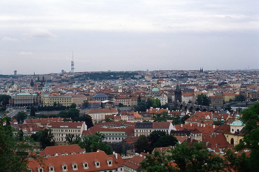 изглед от Пражкия замък и фонове, Прага HD тапет
