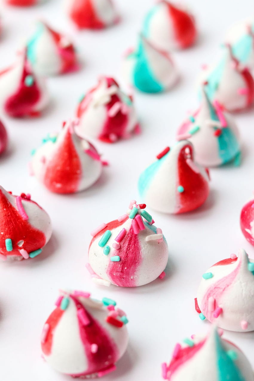 First Crush Meringue Kisses – Sprinkle Pop HD phone wallpaper