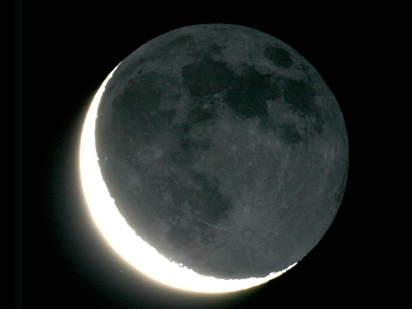 Venus and Mars above the crescent Moon