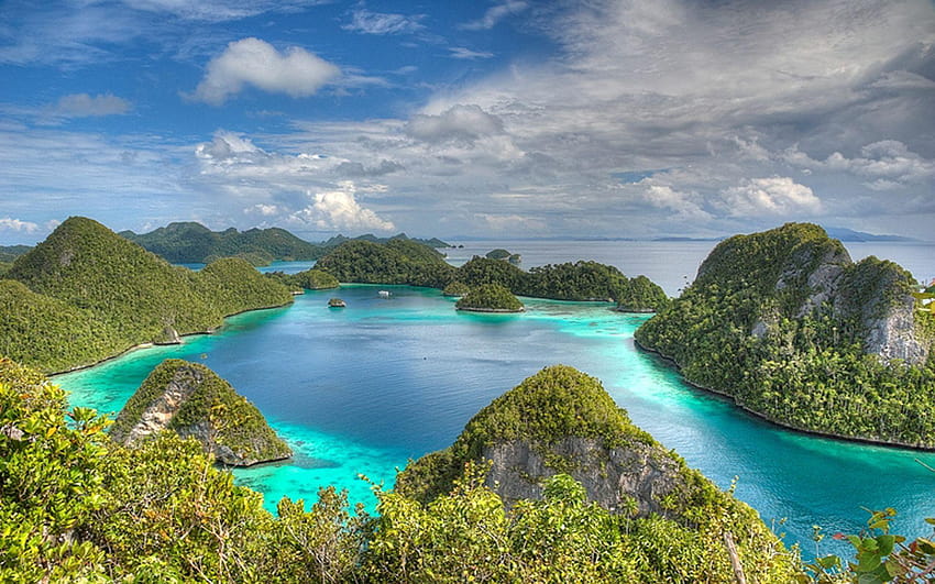 라자 암팟 인도네시아 녹색이 있는 아름다운 섬, 라자 암팟 섬 HD 월페이퍼