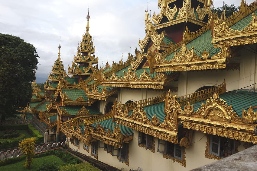 4 Pagoda de Shwedagon fondo de pantalla