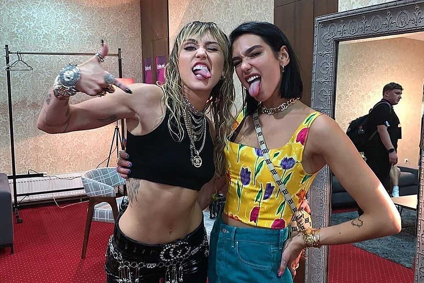 Dua Lipa Confirms She Is Working With Miley Cyrus For A New Collaboration, miley cyrus dua lipa HD wallpaper