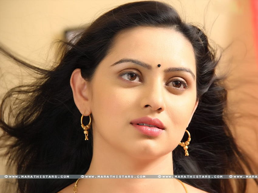 shruti marathe marathi actress [1024x768, marathi girl HD wallpaper