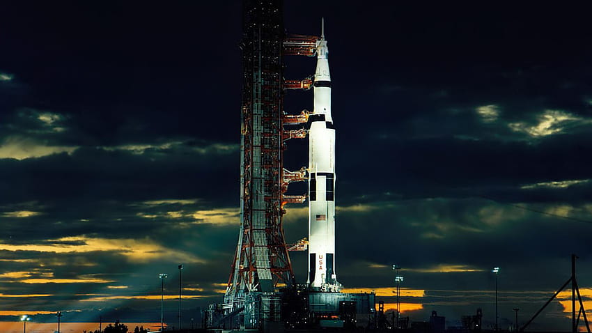 4 Saturn V, fusée n1 Fond d'écran HD