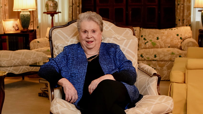 Ella Brennan, icónica restauradora de Nueva Orleans, muere a los 92 años fondo de pantalla