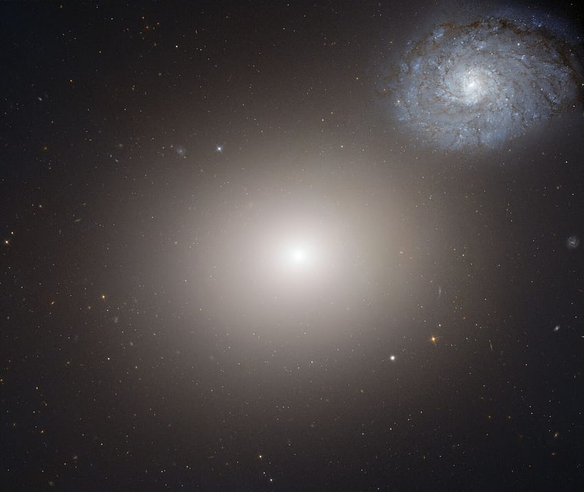 Astronomers spun up by galaxy, elliptical galaxy HD wallpaper