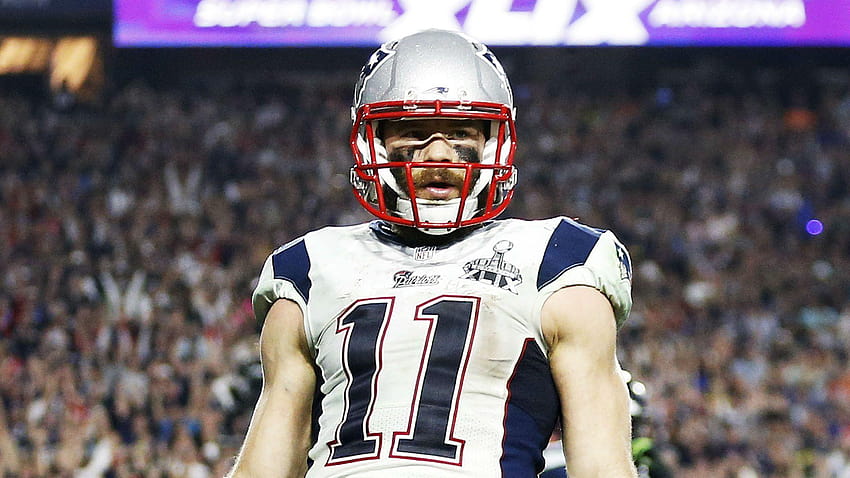 Julian Edelman reportedly wearing steel plate but cleared to play HD wallpaper