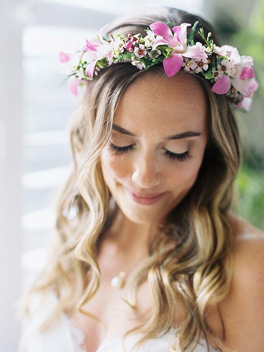 38 Dreamy Flower Bridal Crowns Perfect for Your Wedding, vibrant floral crown HD phone wallpaper