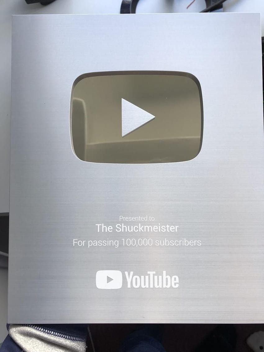 Youtube Play Button posted by Christopher Johnson, silver play button HD phone wallpaper