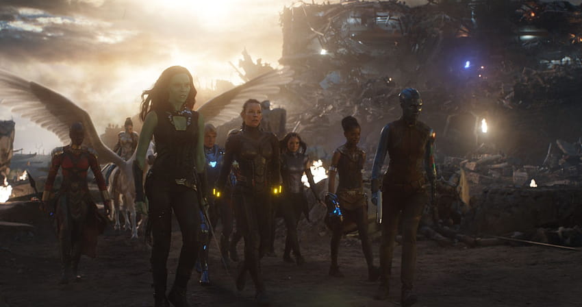 „Fan” Marvela stworzył „zdefeminizowaną” wersję „Avengers: Endgame”, kobiety z gry końcowej Tapeta HD
