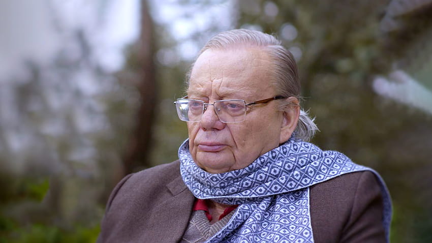 Interview With Author Ruskin Bond On Online Classes HD wallpaper