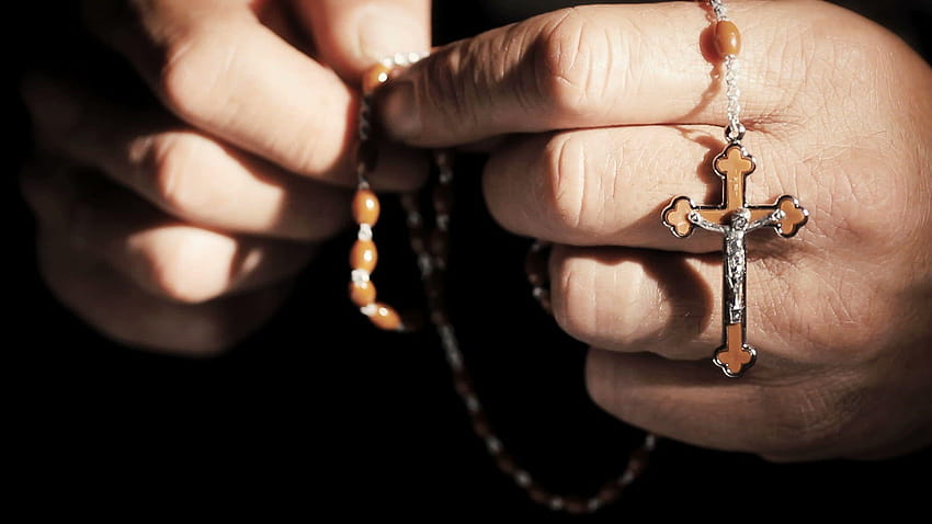 Joyful Rosary, praying hands with rosary HD wallpaper