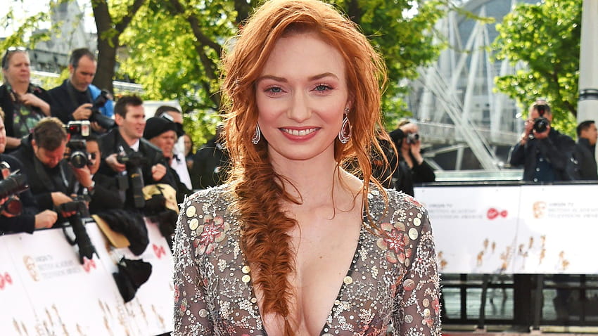 Eleanor Tomlinson on her luck working in a competitive industry HD wallpaper