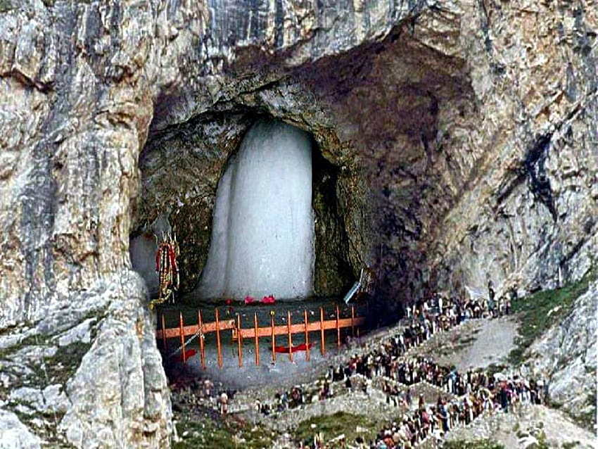 Kutsal Amarnath Pilgr, amarnath mağarası için 1.10.000'den fazla Hac Kaydı HD duvar kağıdı