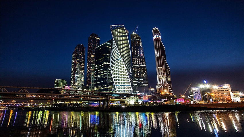 모스크바 러시아 밤 강 고층 빌딩 도시 HD 월페이퍼